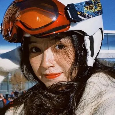 悲情红与黑